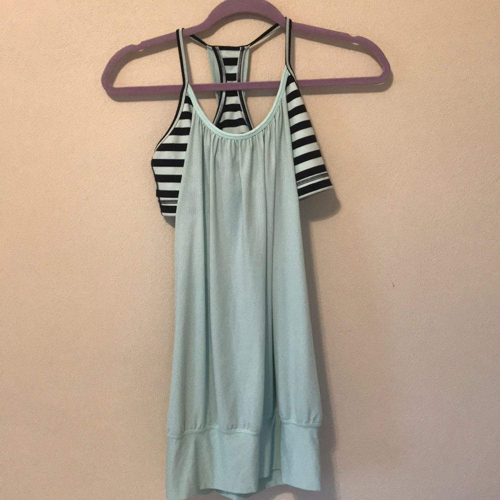 Lululemon tank with built in Bra